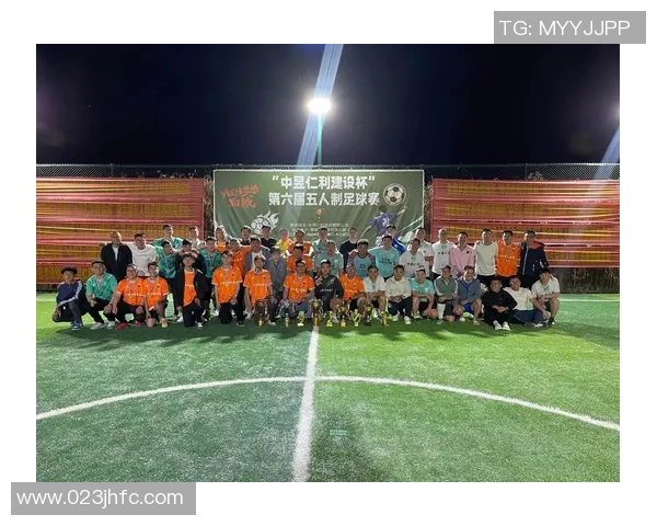 足球的魅力与团队精神探讨球场上的合作与竞争之道